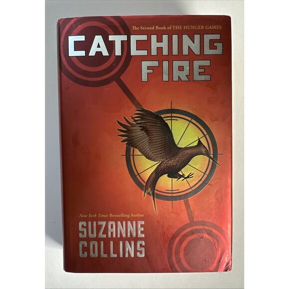 THE HUNGER GAMES CATCHING FIRE by Suzanne Collins 2009 1ST Edition - Picture 1 of 9